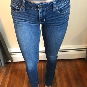 American Eagle skinny jeans